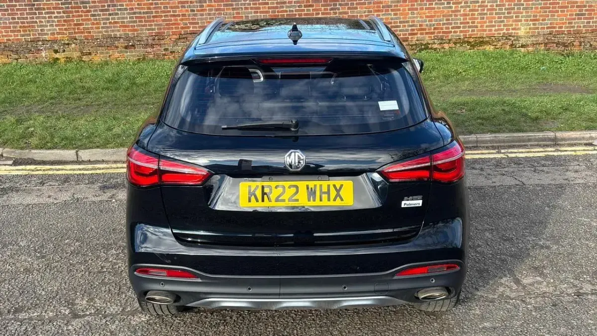 Used MG HS Exclusive 162 HP (119 kW) 2022 Black SUV
