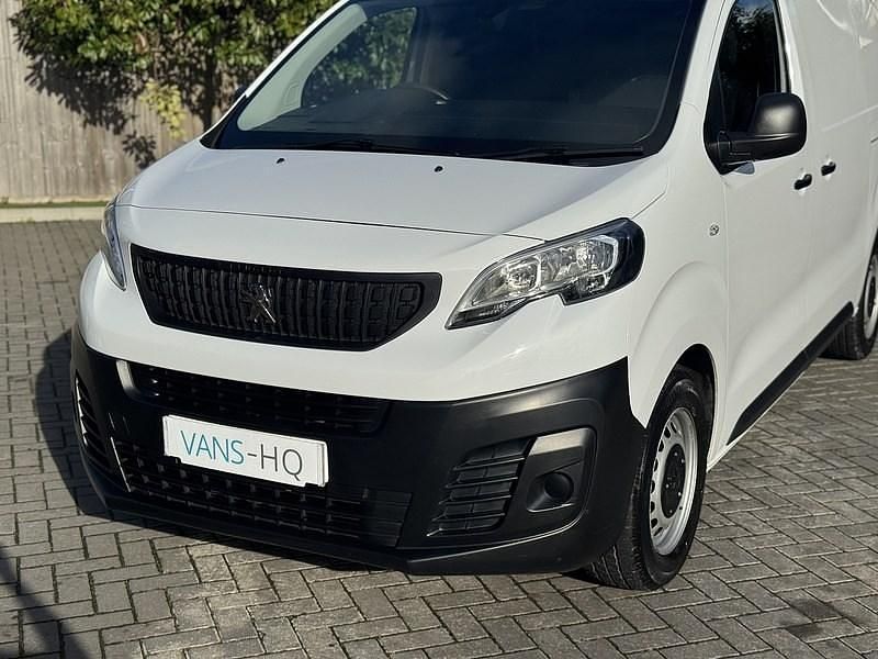 Used Peugeot Expert Premium 2023 White Van