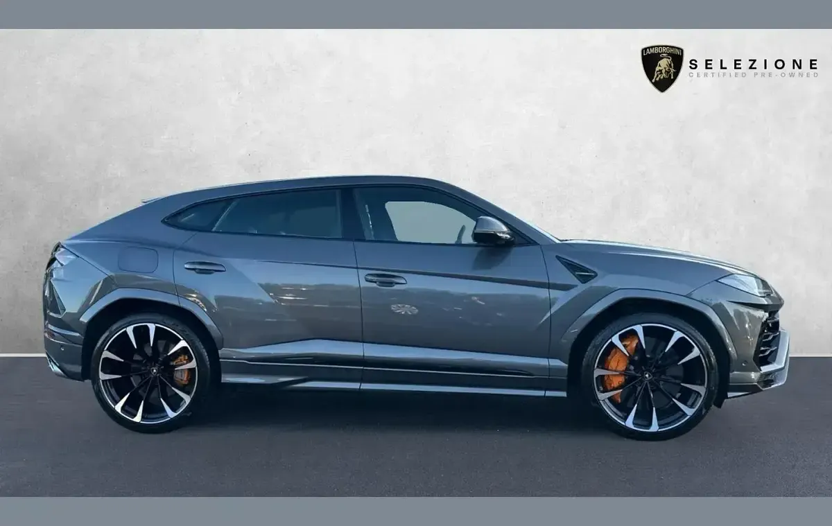 Used Lamborghini Urus 650 HP (478 kW) 2022 Grey SUV