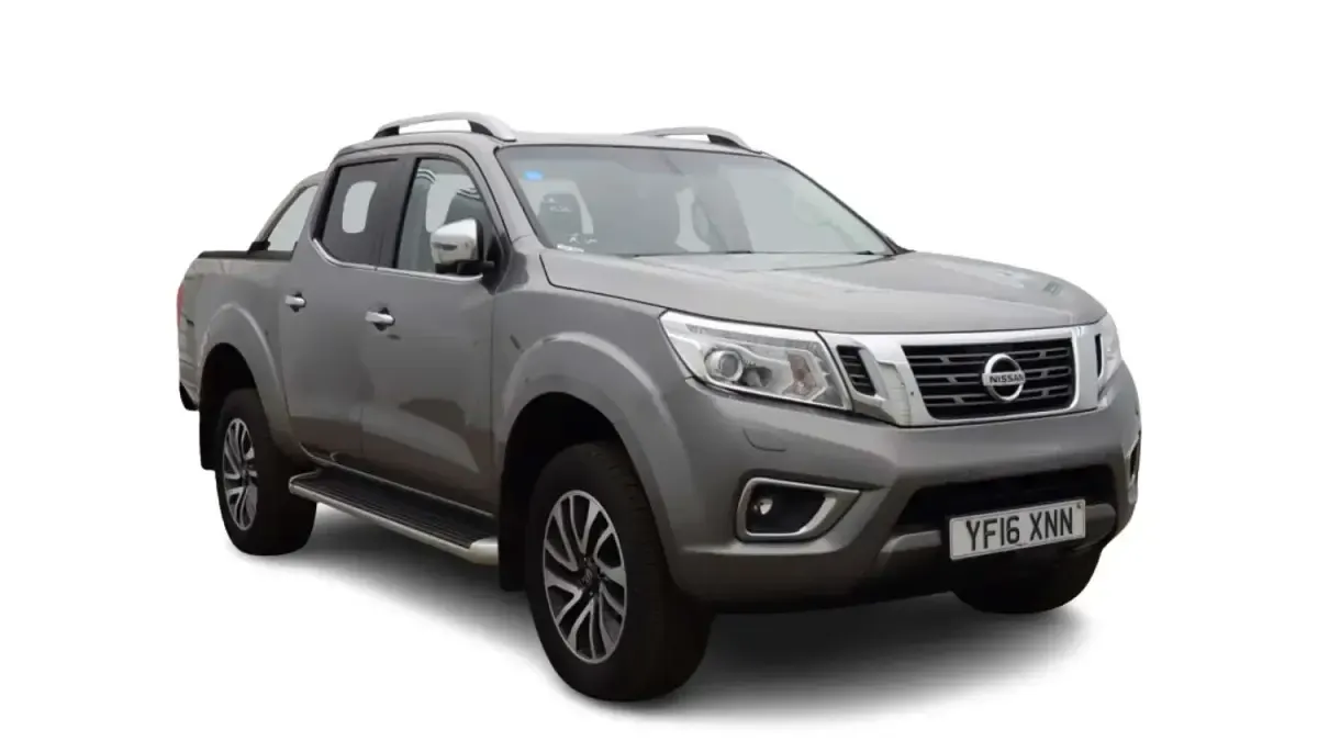 Begagnad Nissan Navara Tekna 2016 Grå Pickup