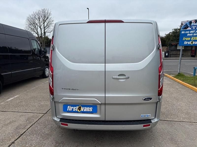 Used Ford Transit Custom Limited 170 HP (125 kW) 2021 Silver Van