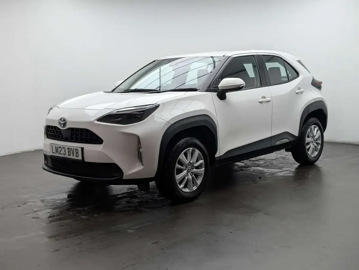 Used Toyota Yaris Cross 2023 White SUV
