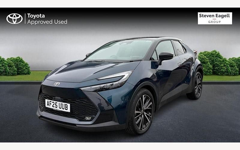 Used Toyota C-HR 140 HP (102 kW) 2026 SUV