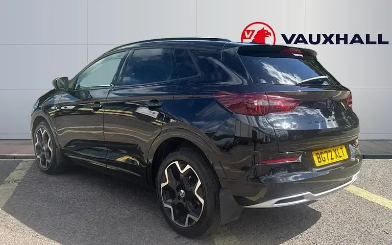 Second-hand Vauxhall Grandland X Ultimate 131 CP (96 kW) 2024 SUV