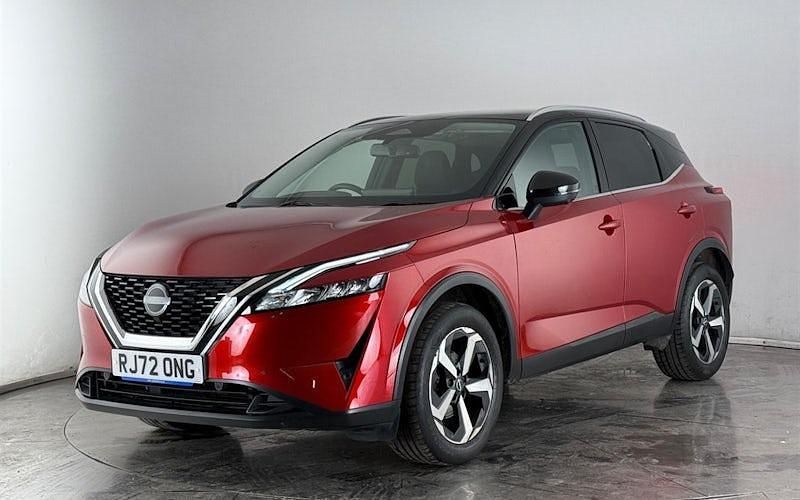 Used Nissan Qashqai N-Connecta 158 HP (116 kW) 2022 Red SUV