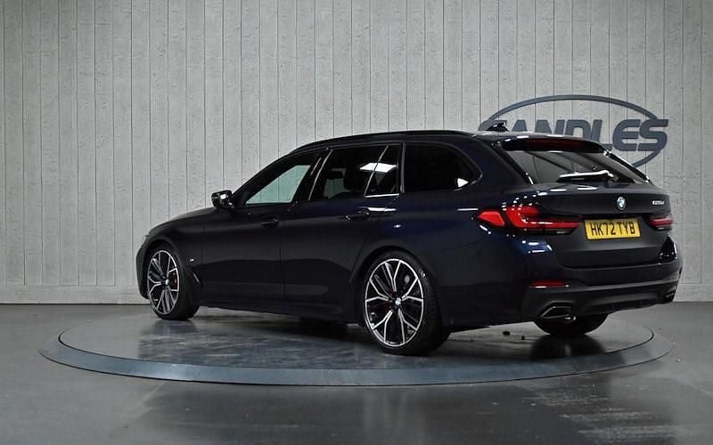 Used BMW 520 M Sport 190 HP (139 kW) 2022 Black Estate