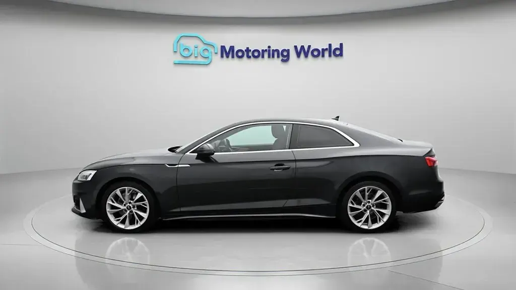 Usado Audi A5 Sport 163 CV (119 kW) 2021 Gris Coupe