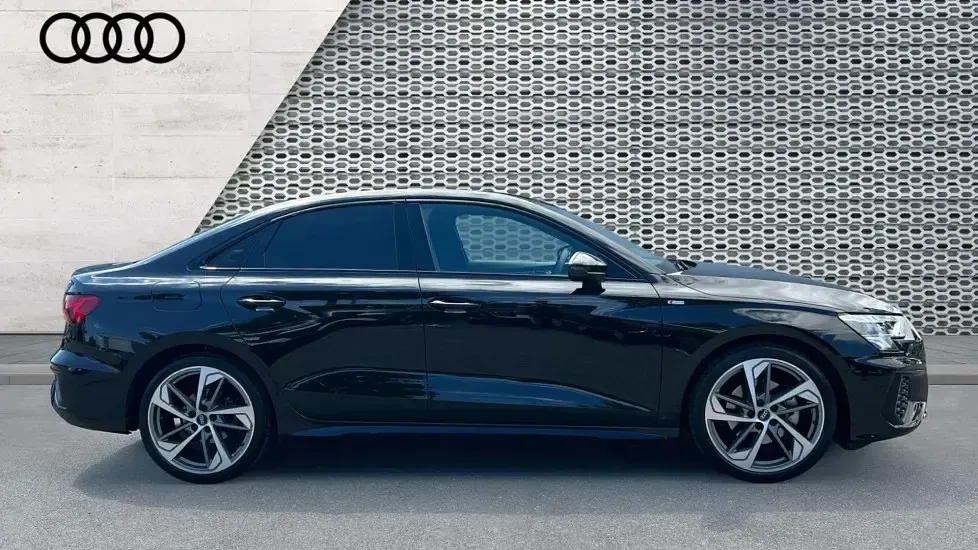 Used Audi A3 Black Edition 150 HP (110 kW) 2024 Black