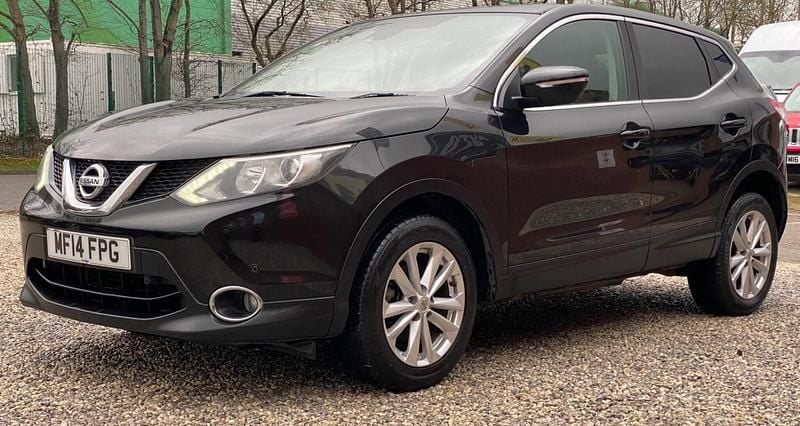 Used Nissan Qashqai Acenta Premium 130 HP (95 kW) 2014 Black SUV