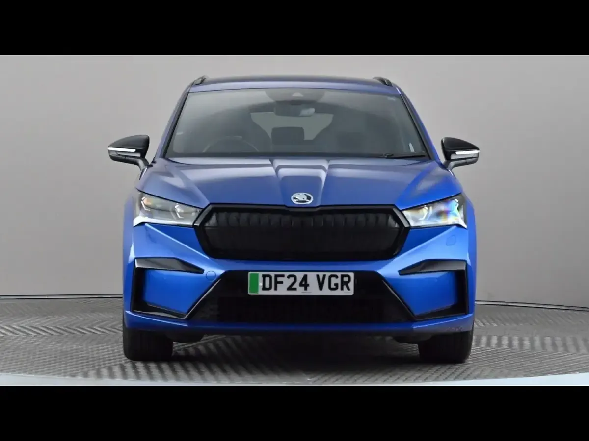 Used Skoda Enyaq iV SportlinePlus 210 kW (286 HP) 2024 Blue SUV