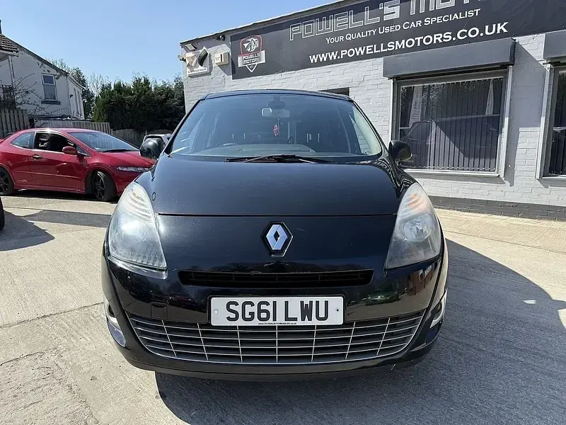 Used Renault Grand Scénic III Dynamique 110 HP (80 kW) 2012 Black MPV