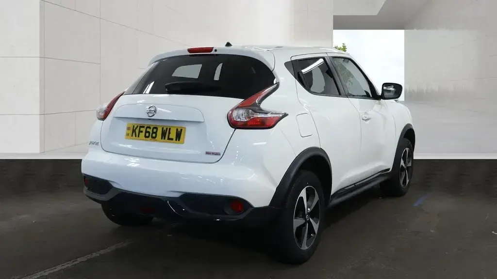 Used Nissan Juke 112 HP (82 kW) 2019 White SUV