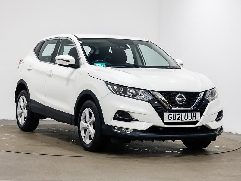 White Used 2021 Nissan Qashqai Acenta Premium SUV | £12,798 (Super price) - Image 1/4