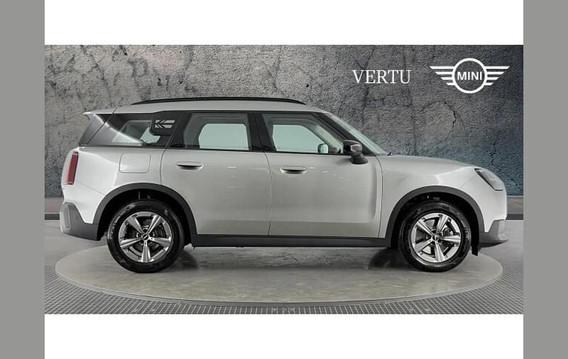 Used Mini Countryman Classic 170 HP (125 kW) 2025 Silver SUV