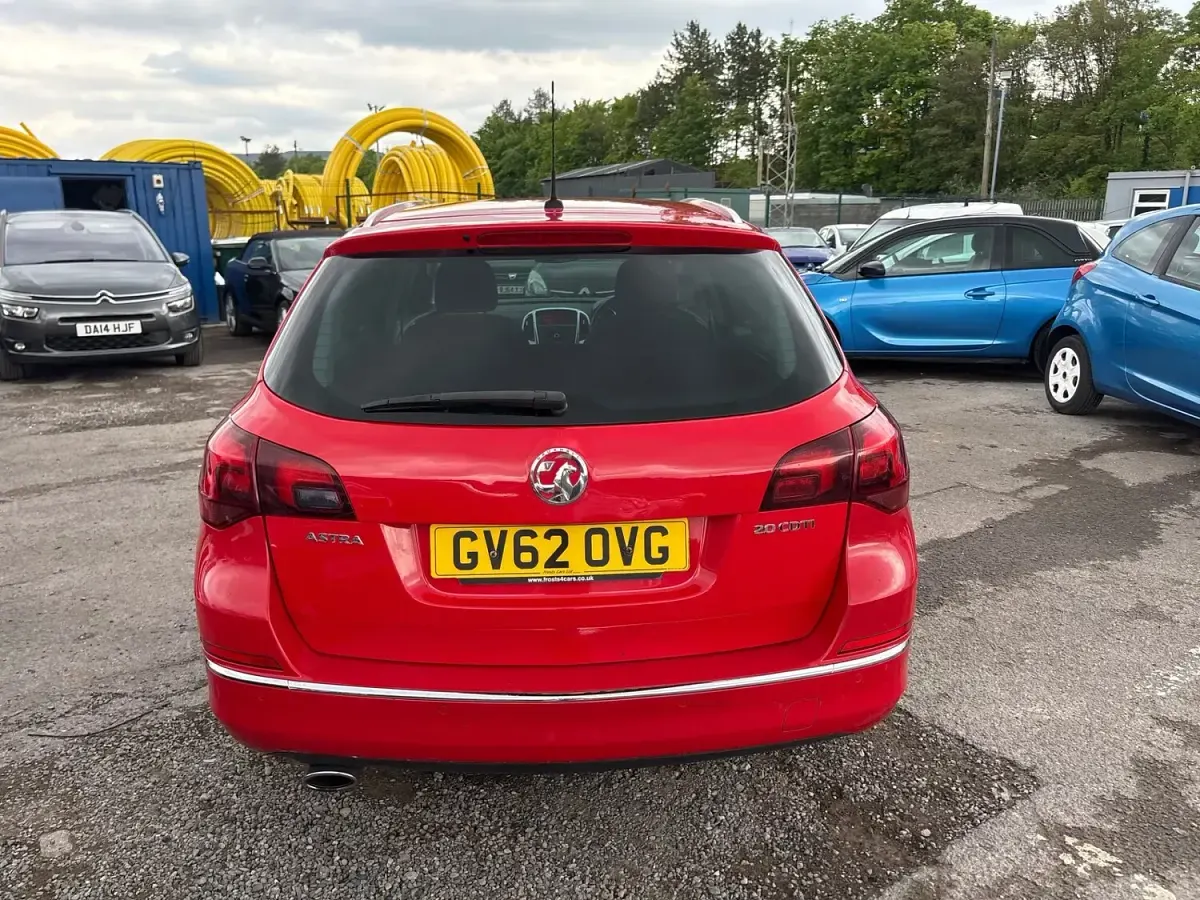 Used Vauxhall Astra SRi 2013 Red Estate