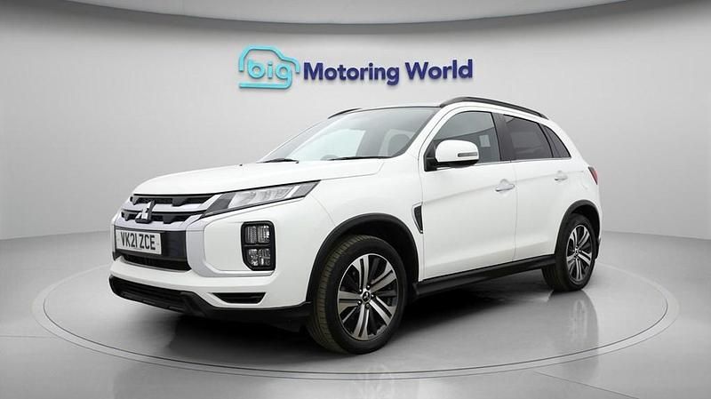 Used Mitsubishi ASX 150 HP (110 kW) 2021 White SUV