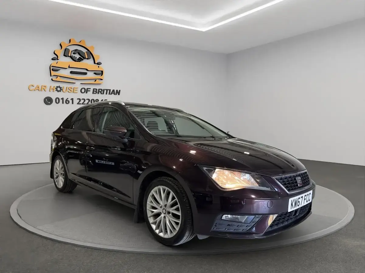Used Seat Leon ST SE Dynamic 110 HP (80 kW) 2017 Purple Estate