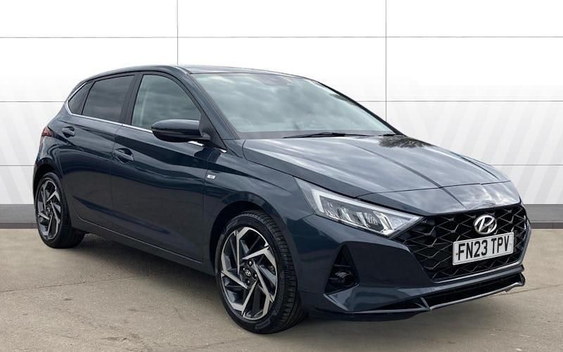 Used Hyundai i20 Premium 101 HP (74 kW) 2023 Grey Hatchback