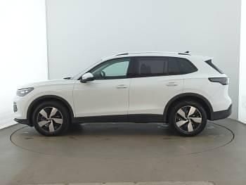Used VW Tiguan Match 150 HP (110 kW) 2024 White SUV