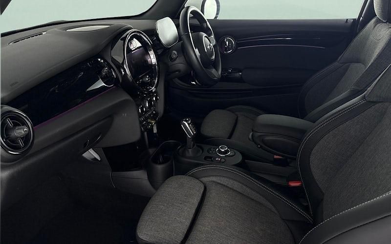 Used Mini Cooper Level 2 135 kW (184 HP) 2023 Hatchback