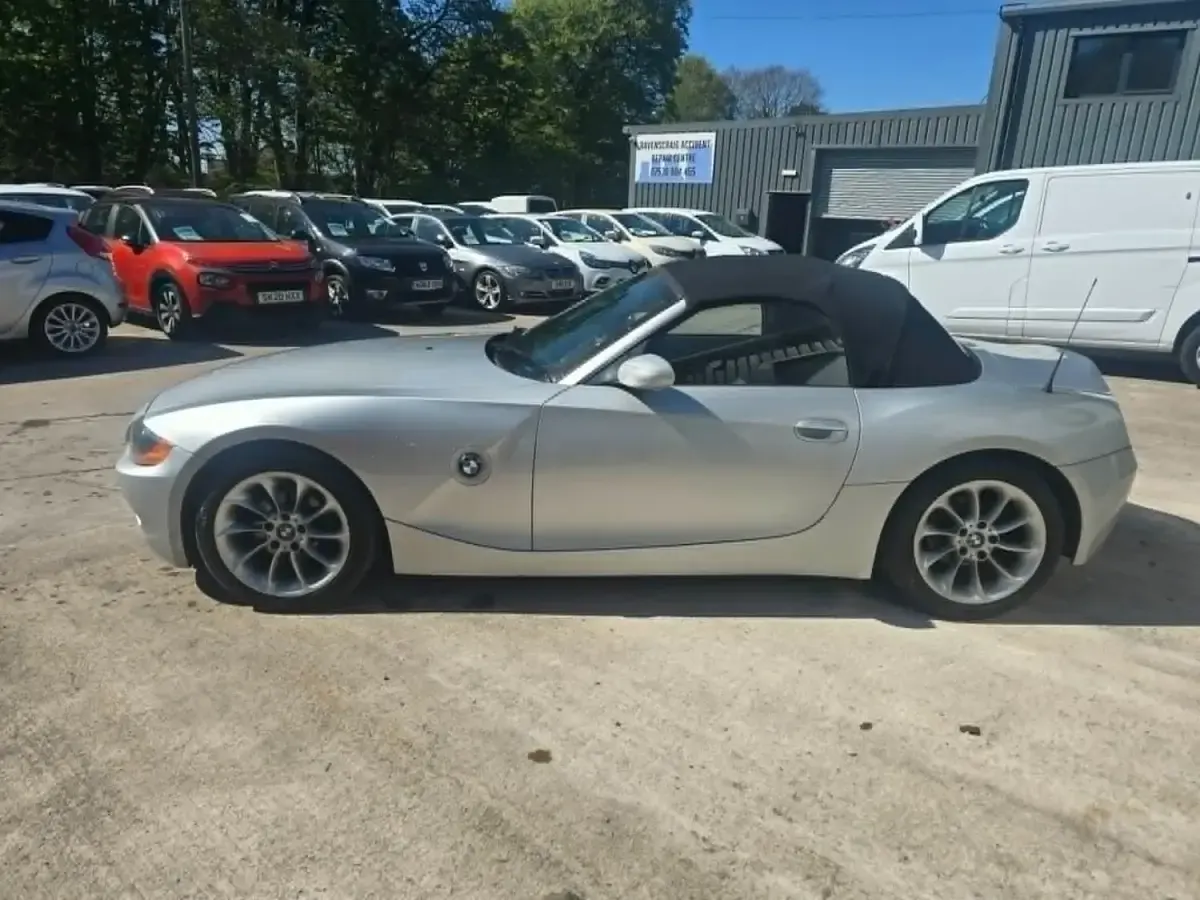 Used BMW Z4 150 HP (110 kW) 2006 Silver Cabriolet