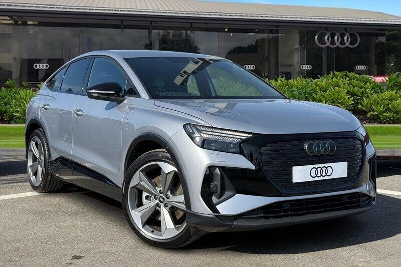 Silver New 2025 Audi Q4 Sportback e-tron Black Edition SUV | £57,980 (Fair price) - Image 1/4