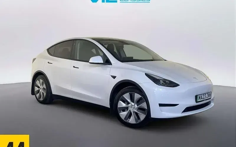 Used Tesla Model Y Standard Range 219 kW (299 HP) 2023 SUV