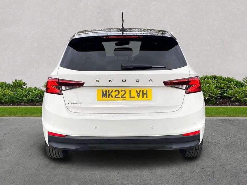 Used Skoda Fabia Colour Edition 95 HP (69 kW) 2022 Candy white black magic pearl effect Hatchback
