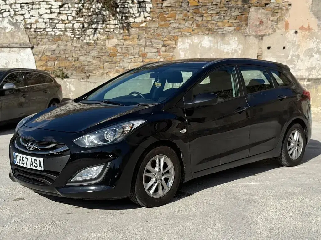 Used Hyundai i30 Active 2012 Black Estate