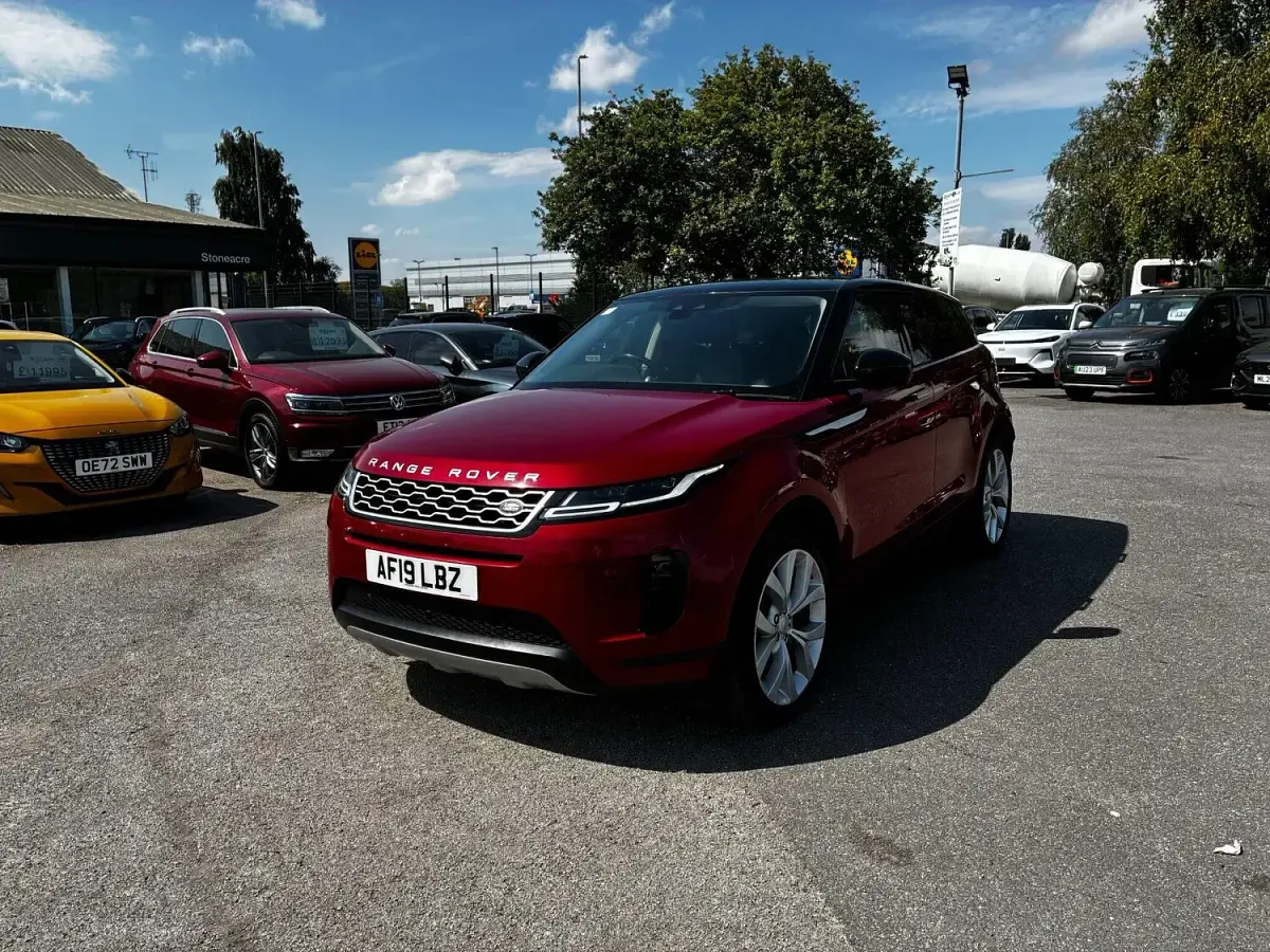 Used Land Rover Range Rover evoque SE 249 HP (183 kW) 2019 Red SUV