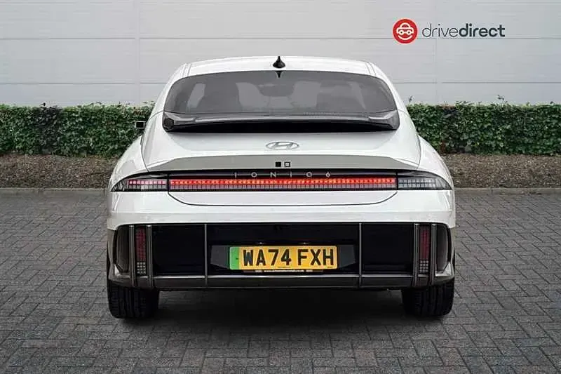 Used Hyundai Ioniq 6 Ultimate 167 kW (228 HP) 2025 White Sedan