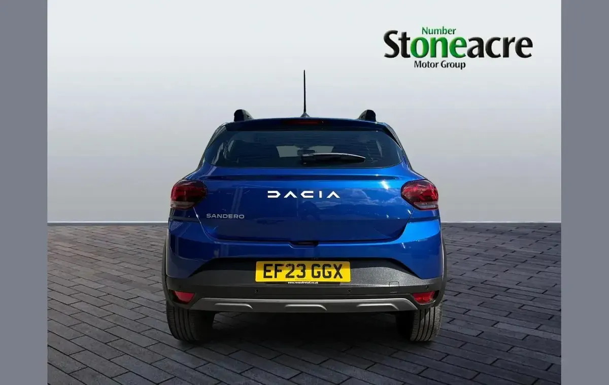 Used Dacia Sandero Expression 90 HP (66 kW) 2023 Blue Hatchback