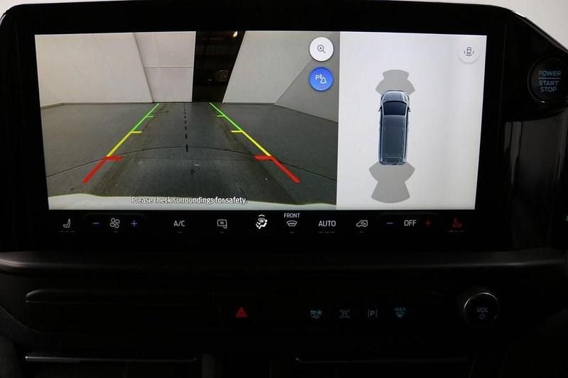 Used Ford Transit Custom Limited 136 HP (100 kW) 2024 White