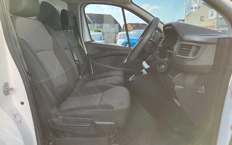 Used Nissan Primastar Acenta 110 HP (80 kW) 2023 MPV