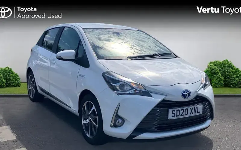 Used Toyota Yaris 101 HP (74 kW) 2020 Hatchback