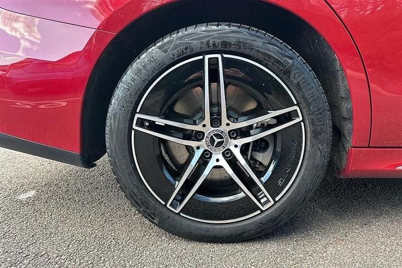 Used Mercedes E300 AMG Line Premium 313 HP (230 kW) 2025 Red Sedan