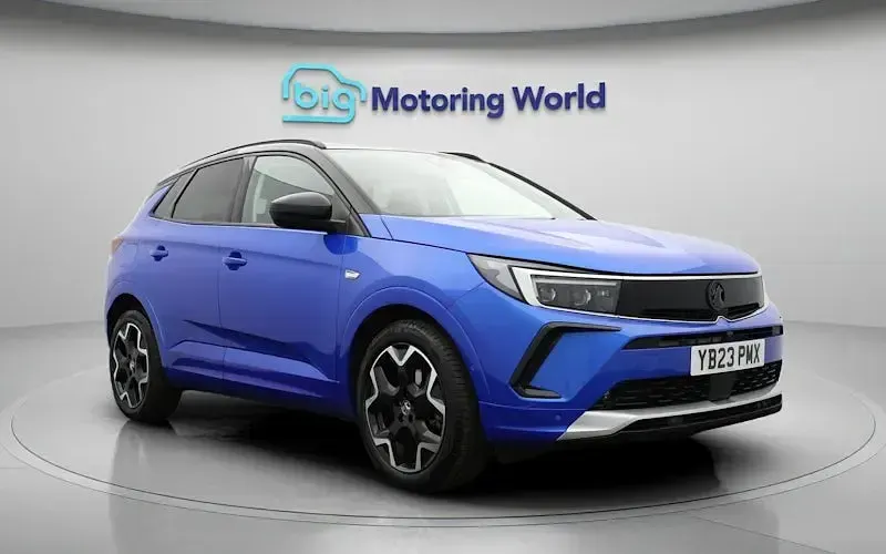 Used Vauxhall Grandland X Ultimate 131 HP (96 kW) 2023 Blue SUV