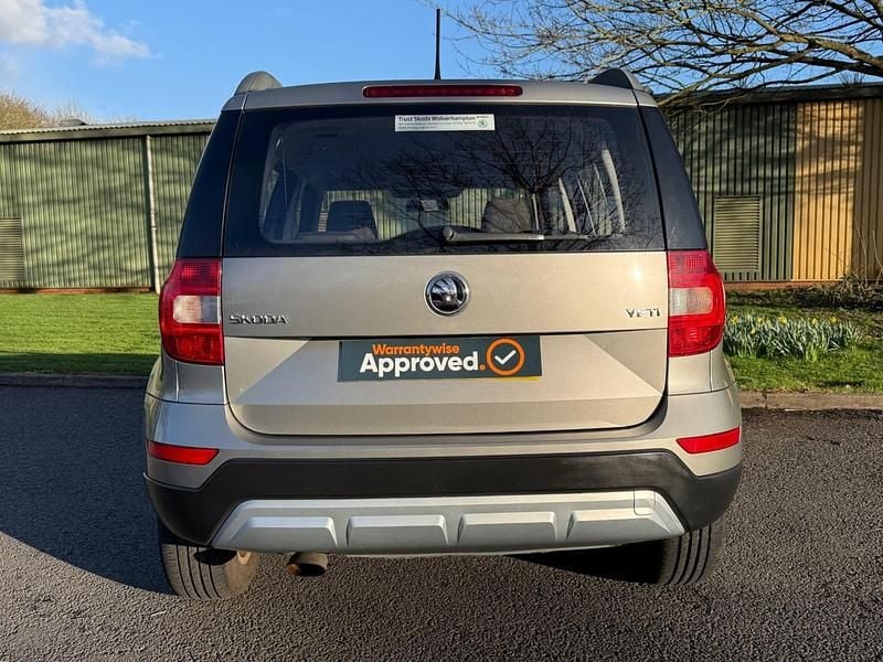Used Skoda Yeti 2015 Beige SUV