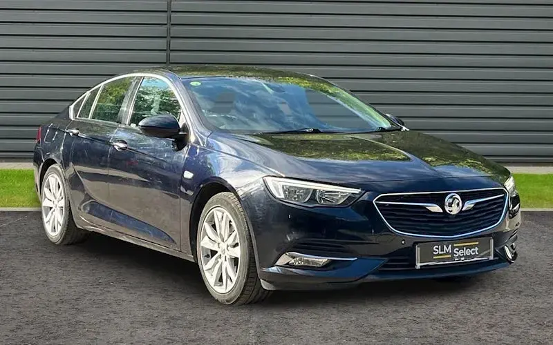 Second-hand Vauxhall Insignia Sport 170 CP (125 kW) 2020 Hatchback