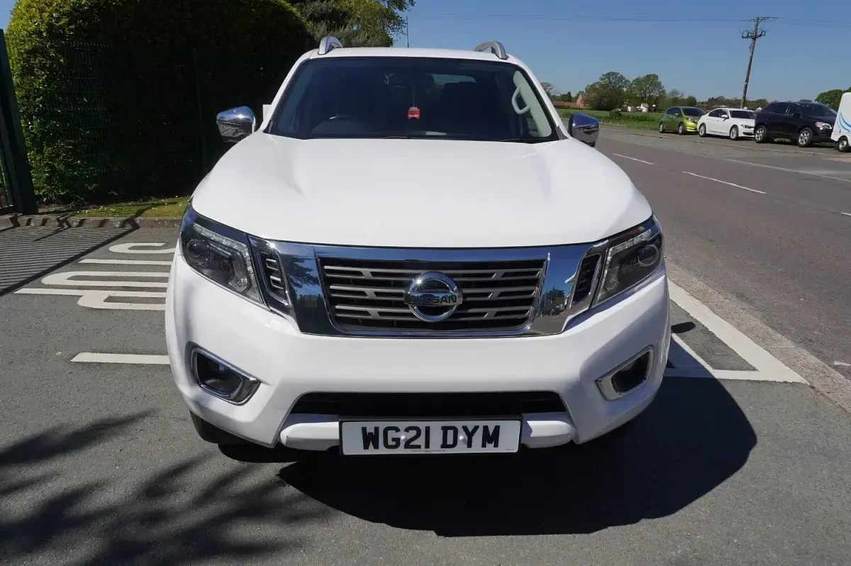 Used Nissan Navara Tekna 2021 White Pickup