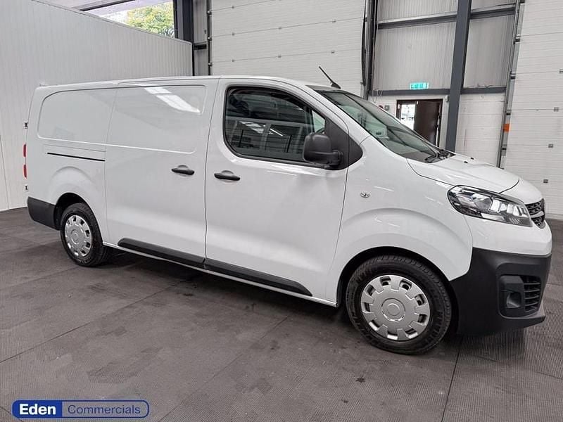 White Used 2022 Vauxhall Vivaro Van | £12,490 (Good price) - Image 1/4