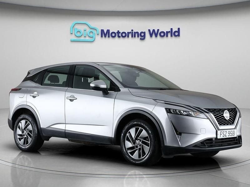 Silver Used 2022 Nissan Qashqai Acenta Premium SUV | £13,700 (Super price) - Image 1/4