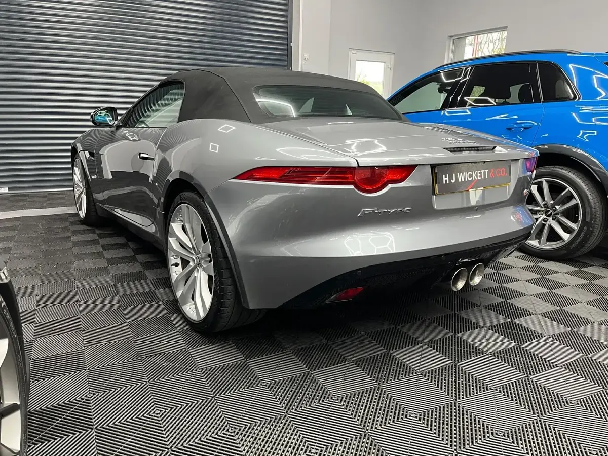 Used Jaguar F-Type S 380 HP (279 kW) 2013 Grey Cabriolet