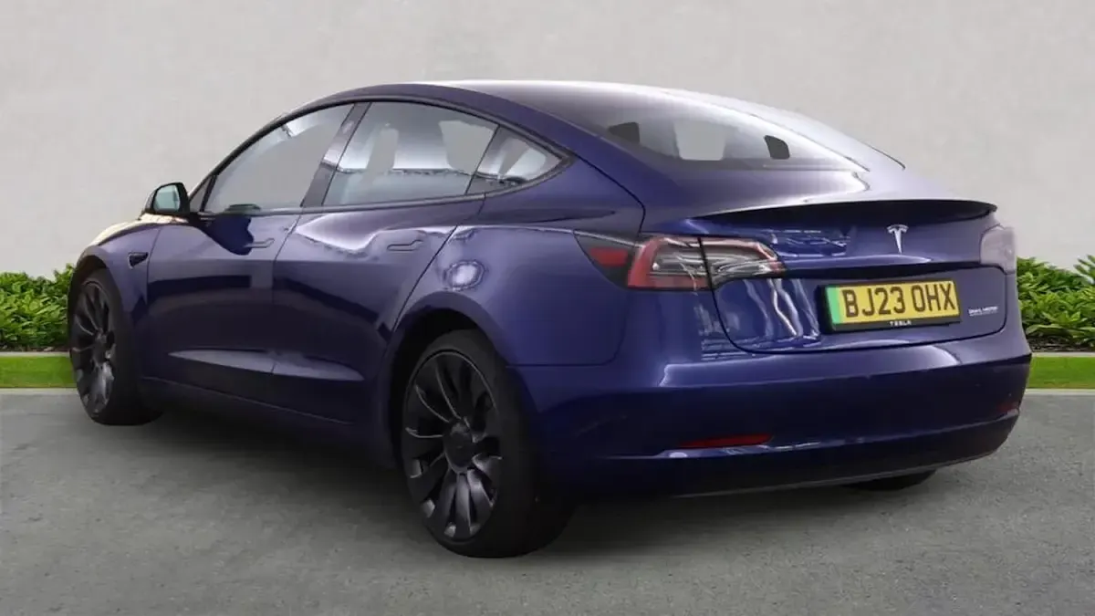 Used Tesla Model 3 Performance 461 kW (627 HP) 2023 Blue Sedan