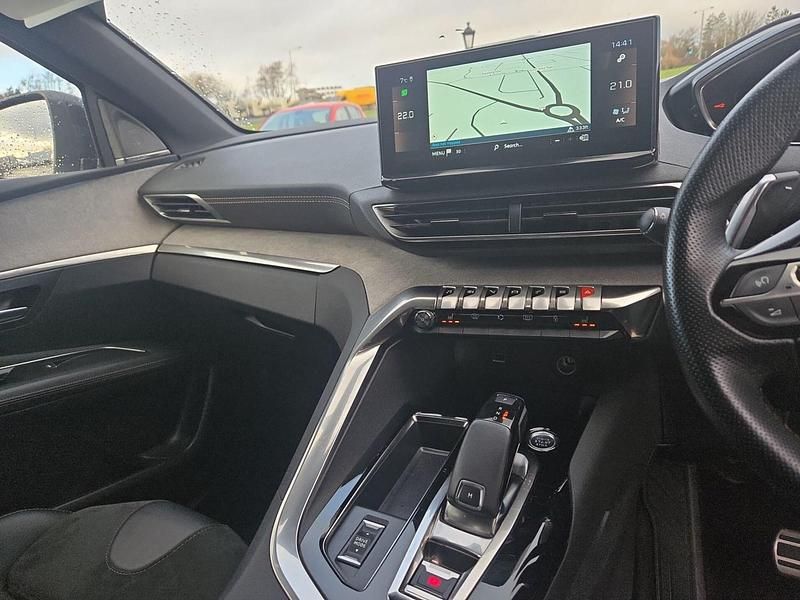 Used Peugeot 3008 Premium 129 HP (94 kW) 2021 Black SUV