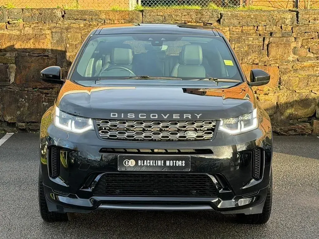 Used Land Rover Discovery 5 SE Dynamic 2019 Black SUV