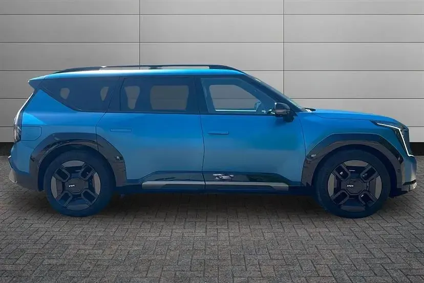 Usado Kia EV9 GT-Line S 281 kW (383 HP) 2026 Azul SUV