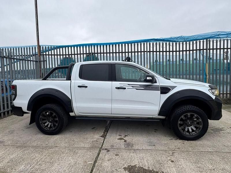 Usado Ford Ranger Limited 200 CV (147 kW) 2016 Blanco Pickup/Camioneta