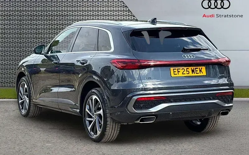 Used Audi Q5 S-Line 204 HP (150 kW) 2025 Grey SUV