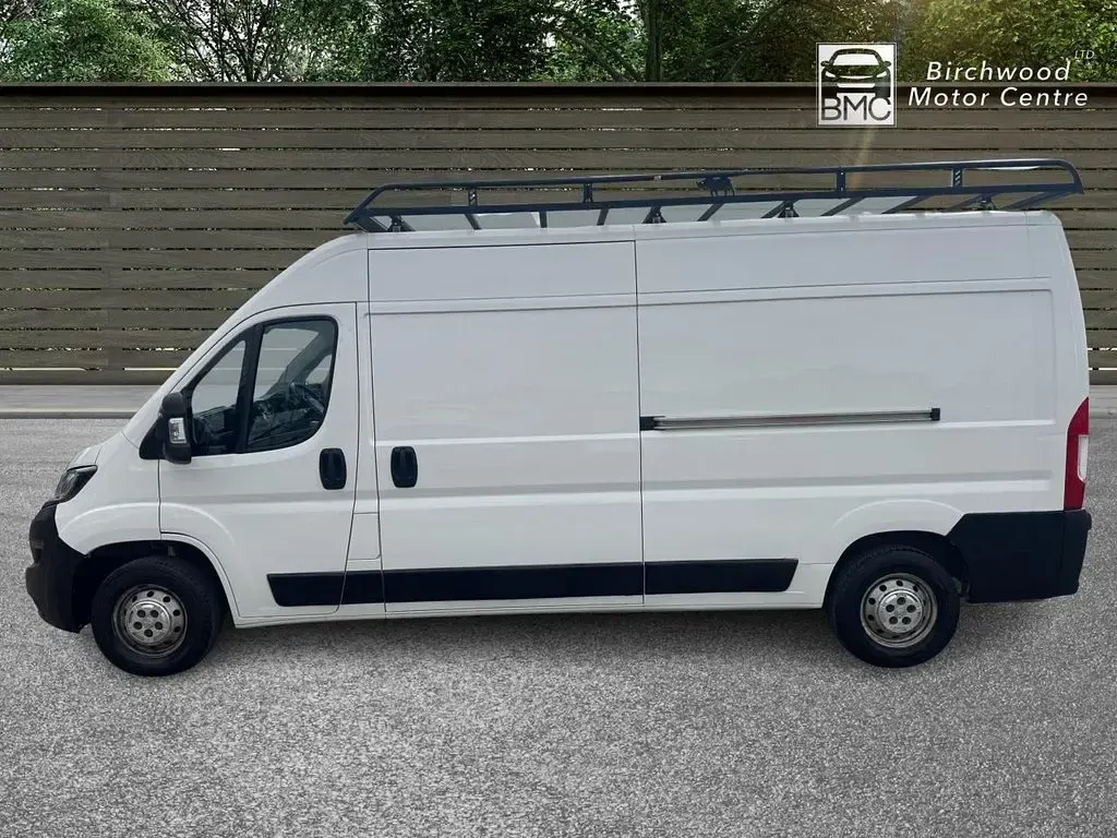 Used Peugeot Boxer S 2020 White Van